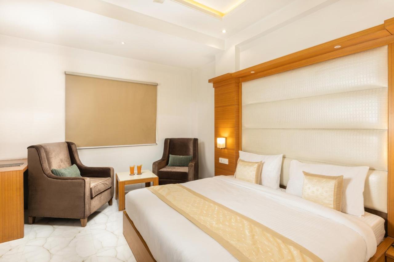 Hotel Delhi 37 By Star Group Near Delhi Airport نيودلهي المظهر الخارجي الصورة