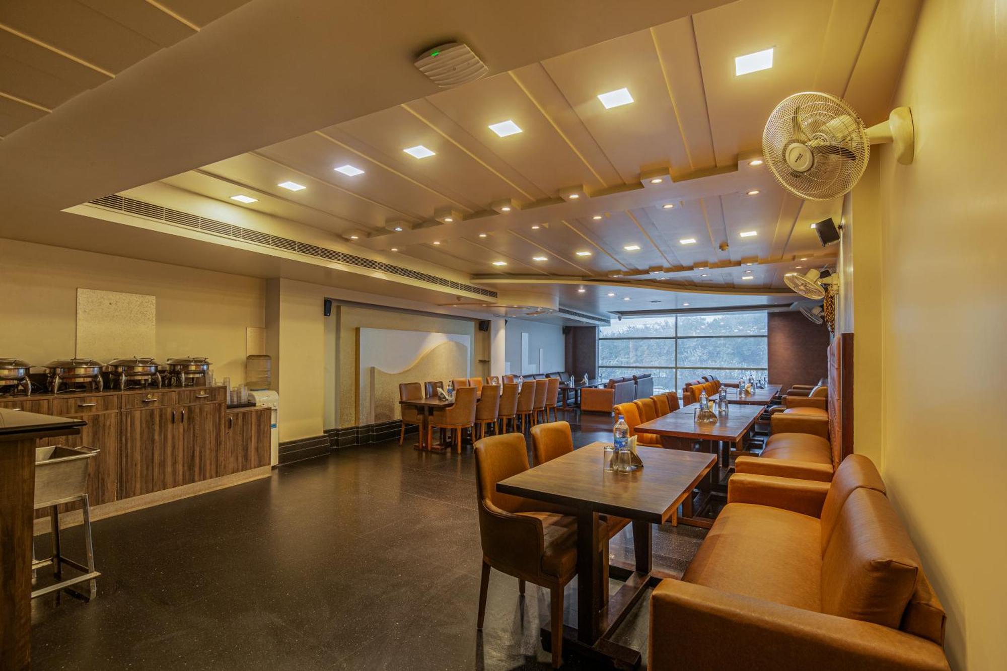 Hotel Delhi 37 By Star Group Near Delhi Airport نيودلهي المظهر الخارجي الصورة