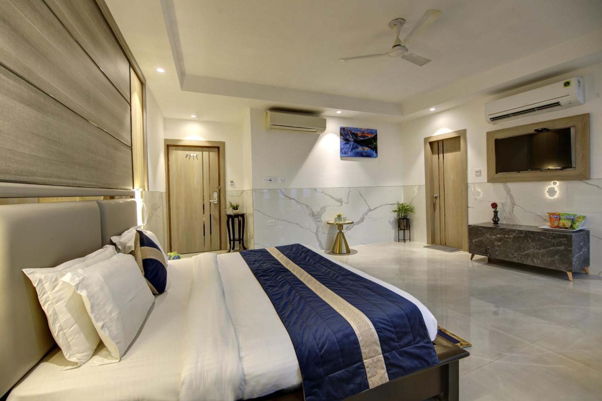 Hotel Delhi 37 By Star Group Near Delhi Airport نيودلهي المظهر الخارجي الصورة