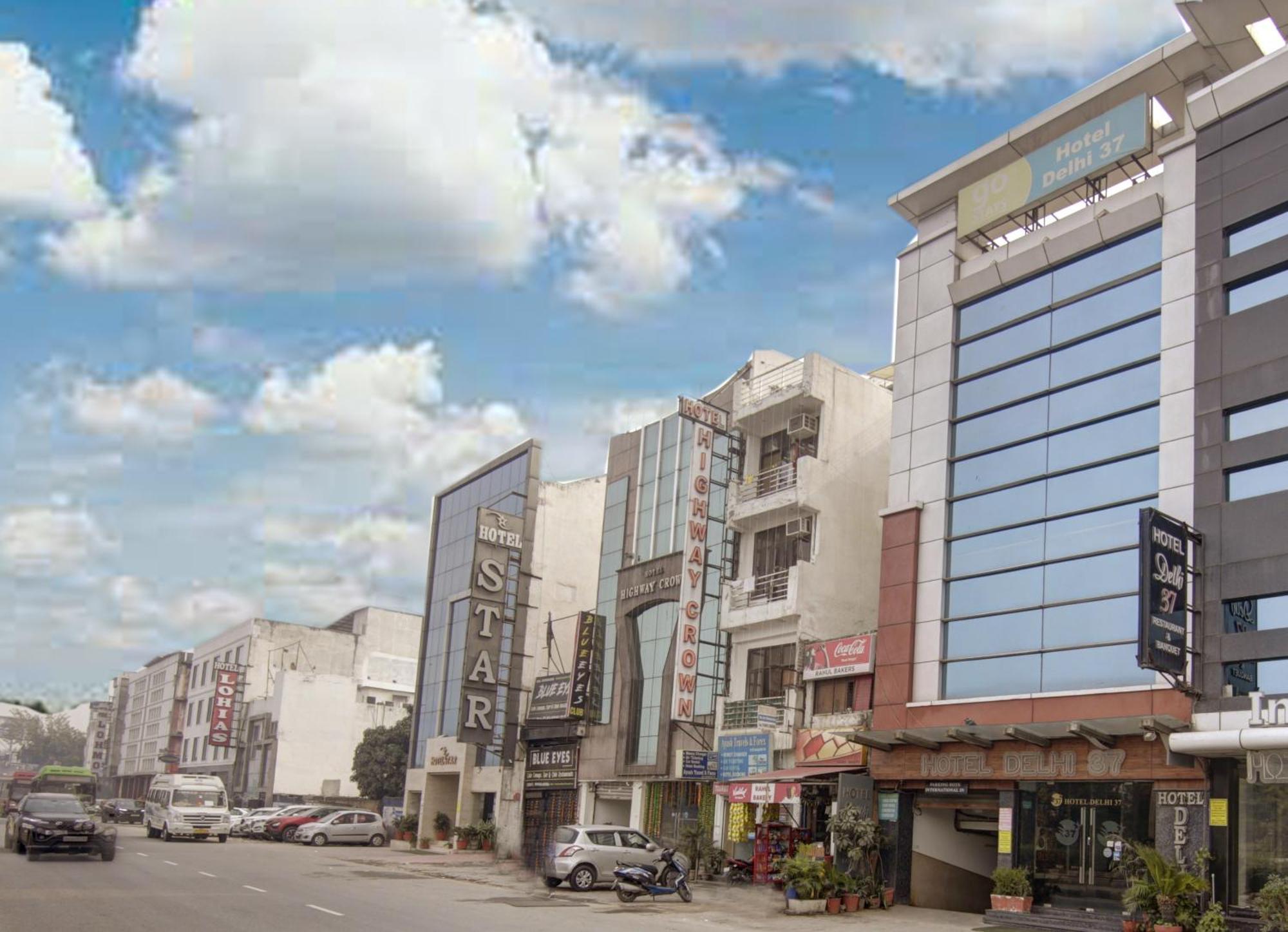 Hotel Delhi 37 By Star Group Near Delhi Airport نيودلهي المظهر الخارجي الصورة