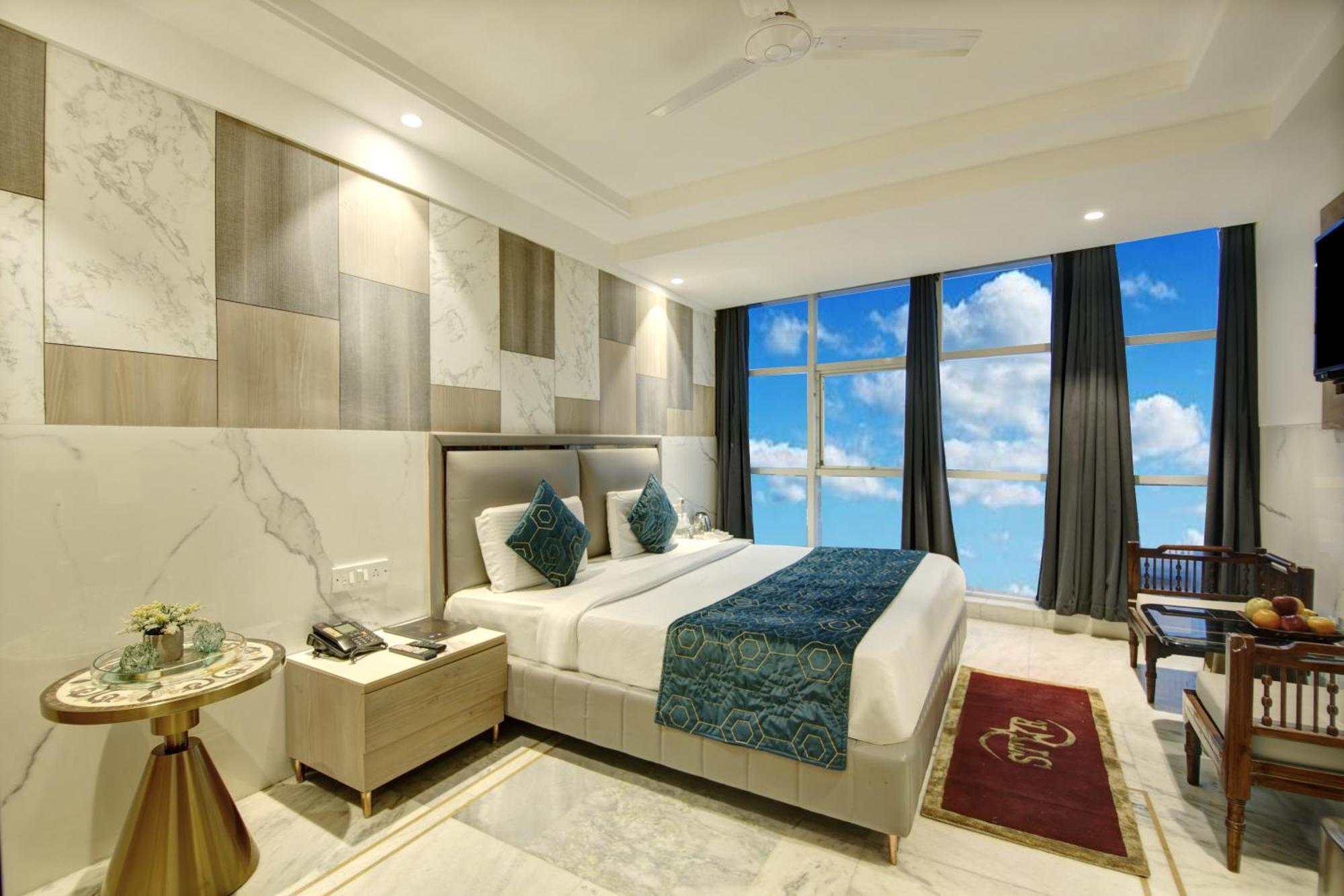 Hotel Delhi 37 By Star Group Near Delhi Airport نيودلهي المظهر الخارجي الصورة