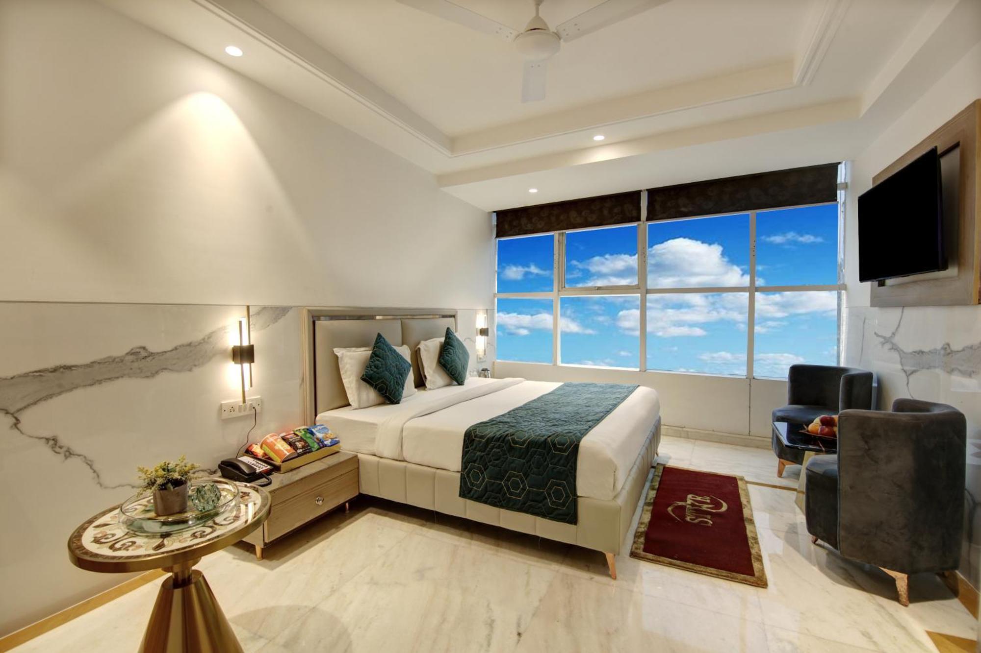 Hotel Delhi 37 By Star Group Near Delhi Airport نيودلهي المظهر الخارجي الصورة