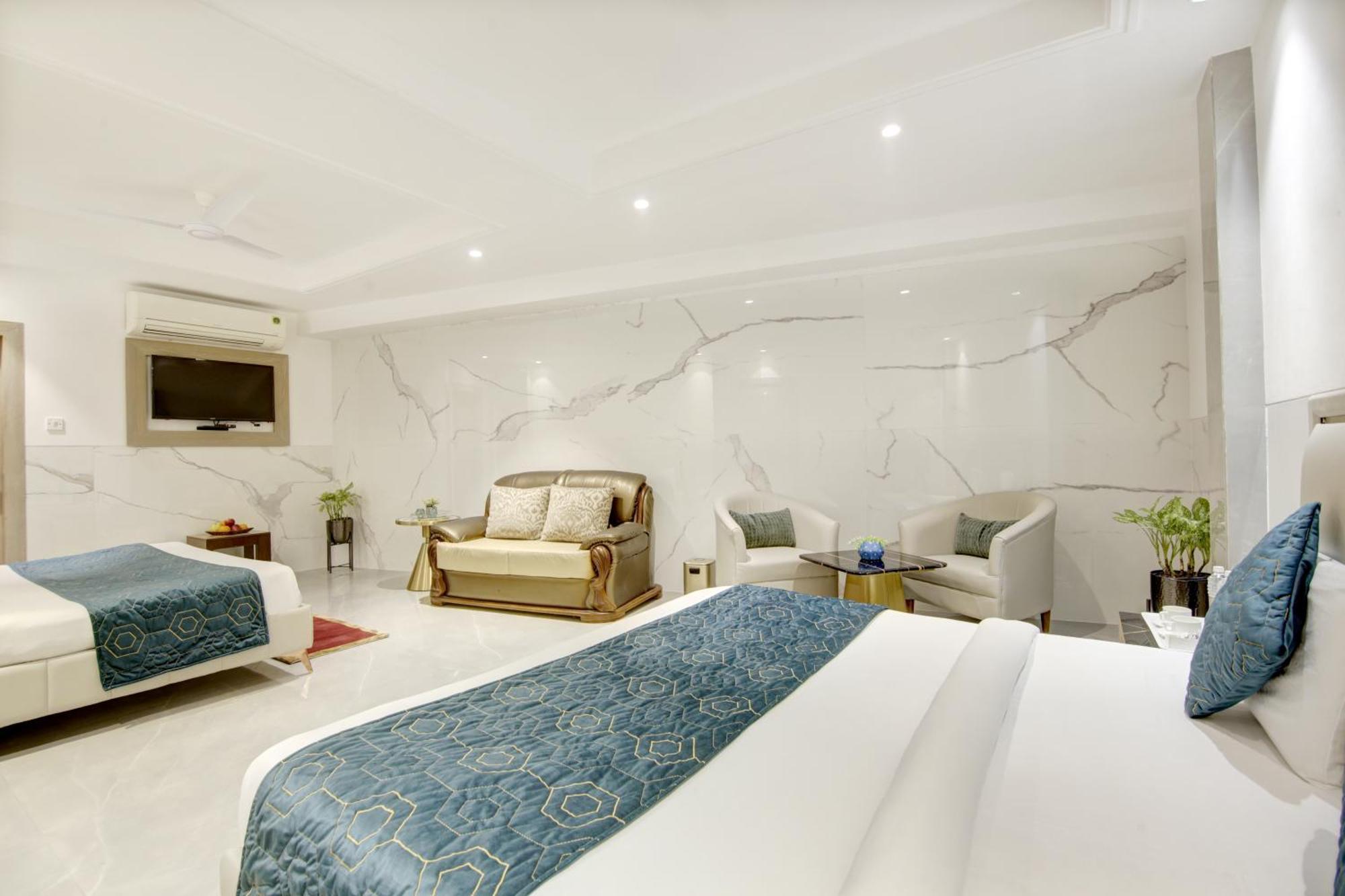 Hotel Delhi 37 By Star Group Near Delhi Airport نيودلهي المظهر الخارجي الصورة